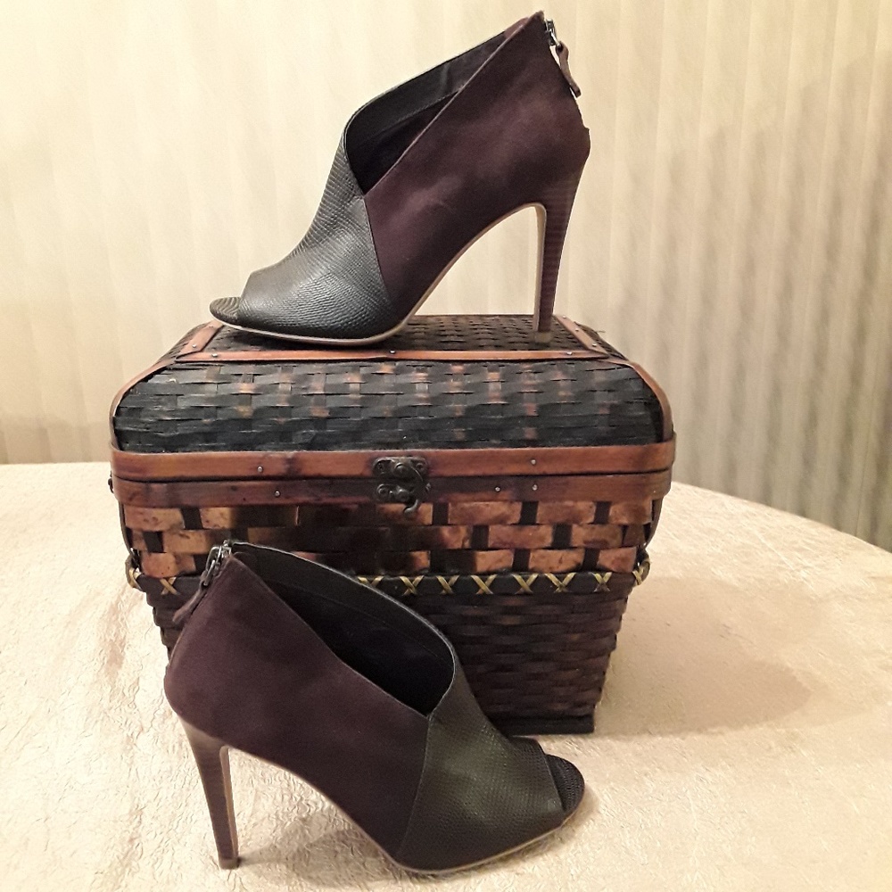 Halogen Riley Ankle Bootie, Size 6M
